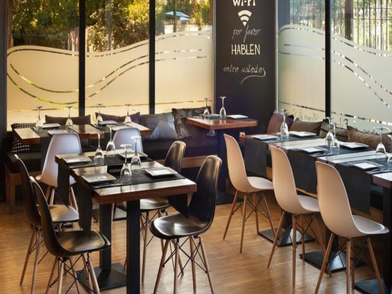 Отель Nh Avenida Jerez Херес-де-ла-Фронтера Экстерьер фото